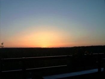 Sie können von unserem Balkon aus den Sonnenuntergang LIVE miterleben.